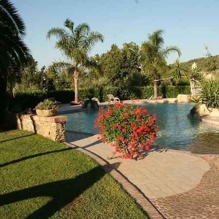 Residence Villa Rosi Laureana Cilento Rum bild