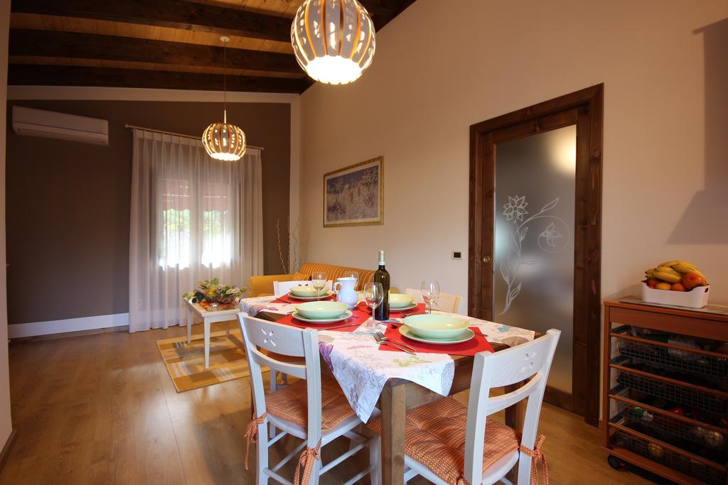 Residence Villa Rosi Laureana Cilento Exteriör bild