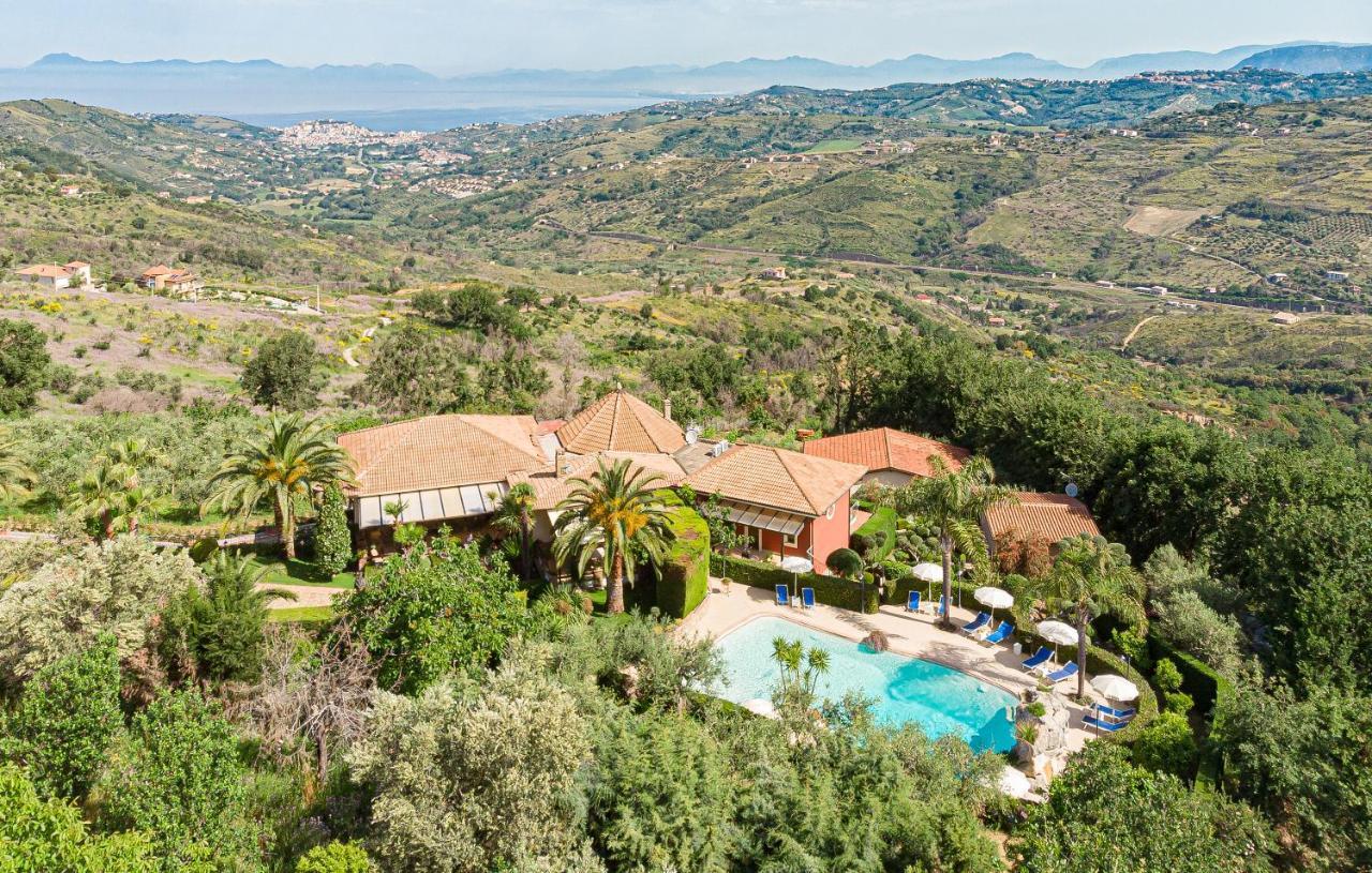 Residence Villa Rosi Laureana Cilento Exteriör bild